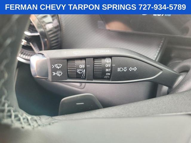 Photo of 2026 Green Chevrolet Equinox