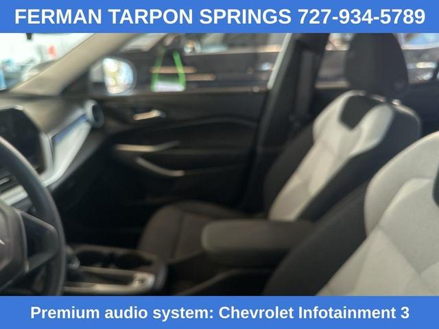 Photo of 2024 Summit White Chevrolet Trax