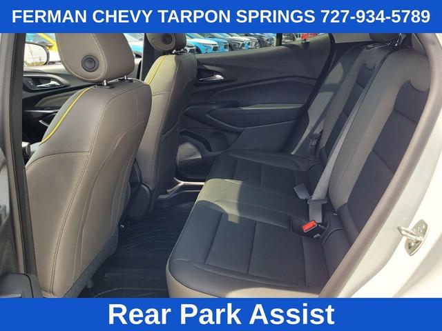Photo of 2025 Summit White Chevrolet Trax