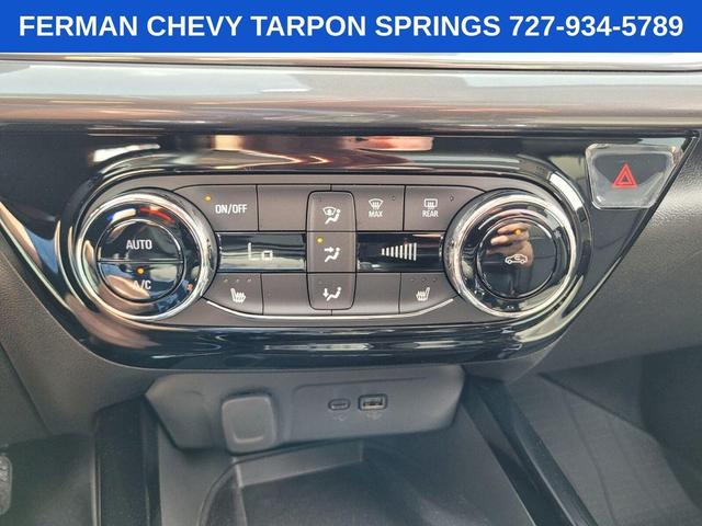 Photo of 2025 Summit White Chevrolet Trax