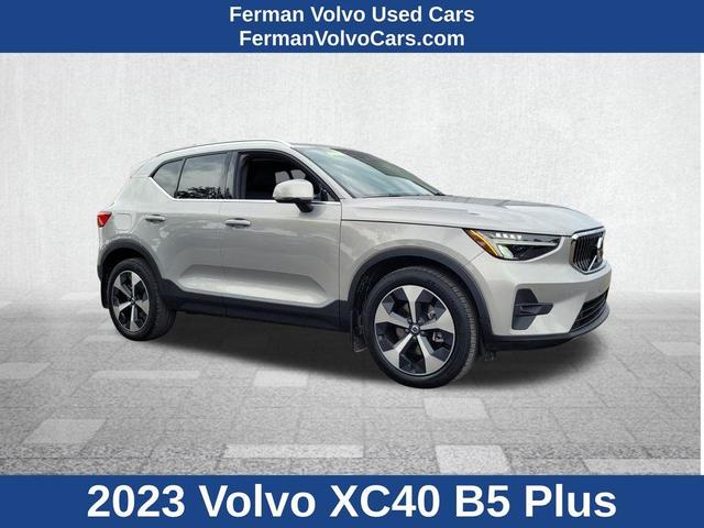2023 Volvo XC40
