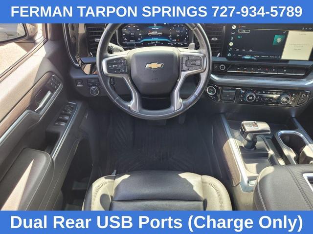 Photo of 2022 Black Chevrolet Silverado 1500