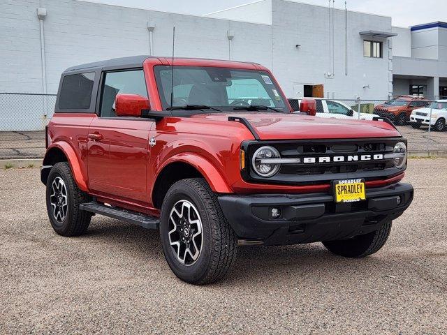 Photo of 2023 Orange Ford Bronco