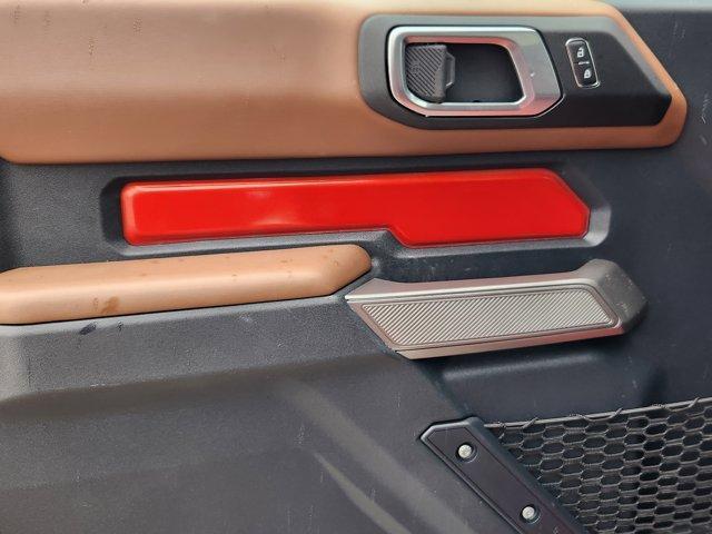 Photo of 2023 Orange Ford Bronco