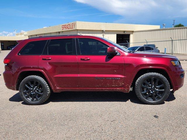 Photo of 2020 Velvet Red Pearlcoat Jeep Grand Cherokee