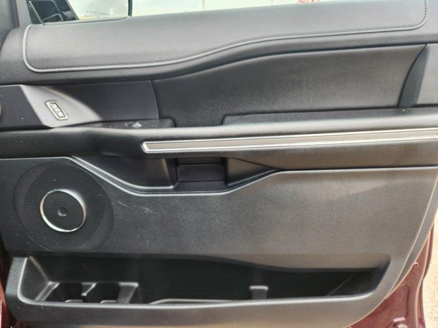 Photo of 2020 Red Ford Expedition