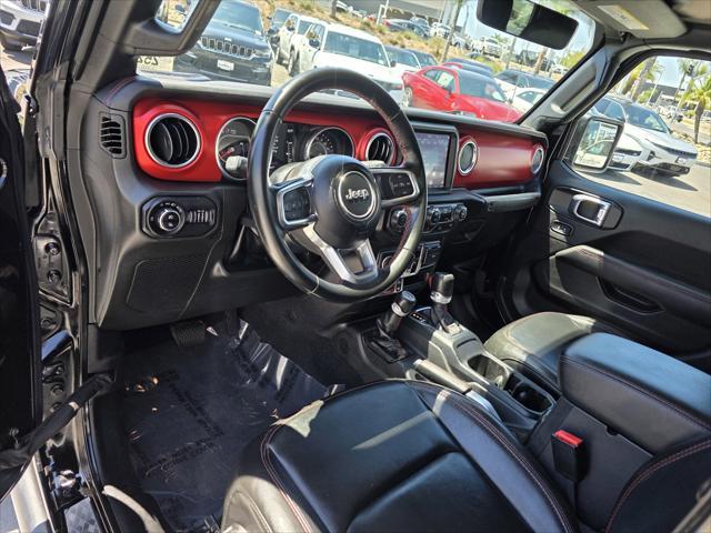 Photo of 2022 Black Clearcoat Jeep Gladiator