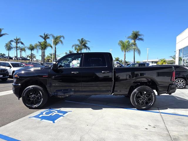Photo of 2025 Diamond Black Crystal Pearlcoat RAM 2500