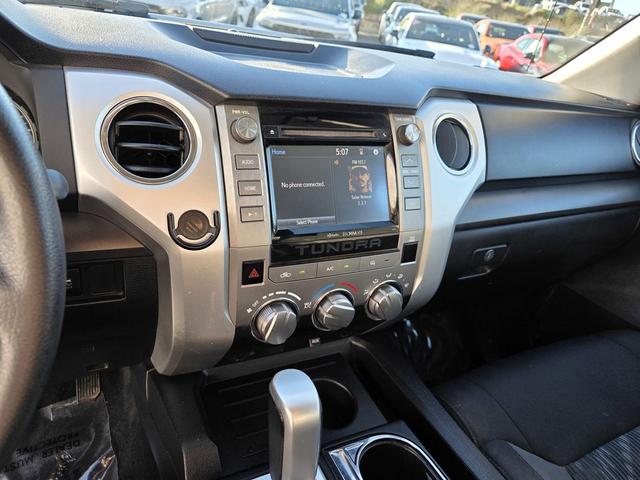 Photo of 2019 Gray Toyota Tundra