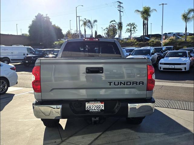 Photo of 2019 Gray Toyota Tundra
