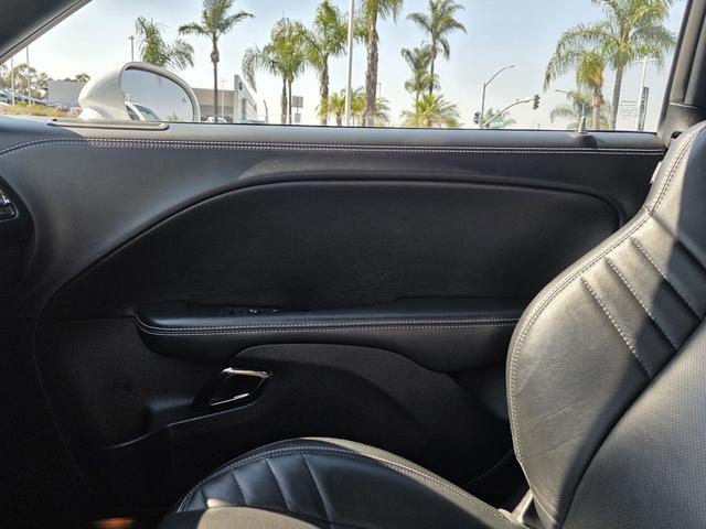 Photo of 2022 White Knuckle Clearcoat Dodge Challenger