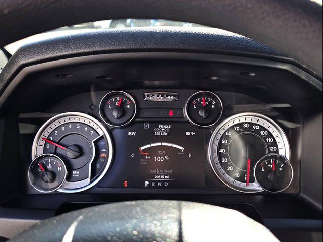Photo of 2022 Granite Crystal Metallic Clearcoat RAM 1500 Classic
