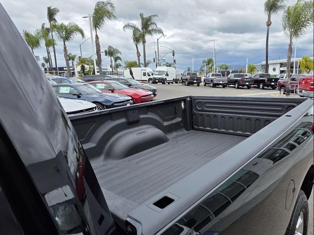 Photo of 2025 Diamond Black Crystal Pearlcoat RAM 2500