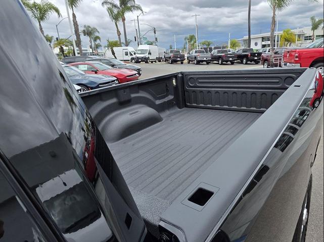 Photo of 2025 Diamond Black Crystal Pearlcoat RAM 2500