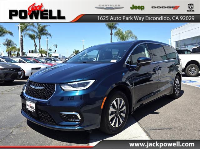 2023 Chrysler Pacifica Hybrid