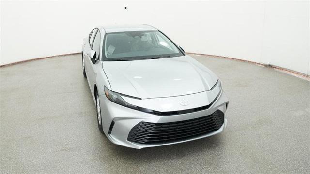 Photo of 2025 Celestial Silver Metallic Toyota Camry