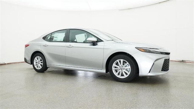 Photo of 2025 Celestial Silver Metallic Toyota Camry