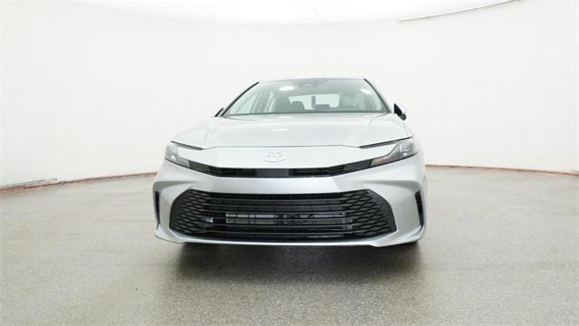 Photo of 2025 Celestial Silver Metallic Toyota Camry