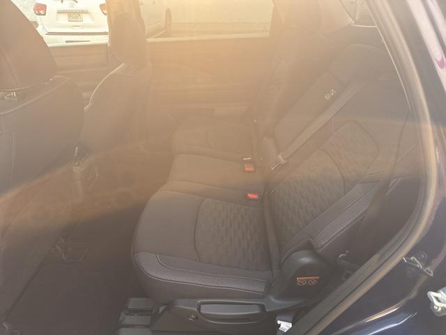 Photo of 2024 Deep Ocean Blue Pearl Nissan Pathfinder