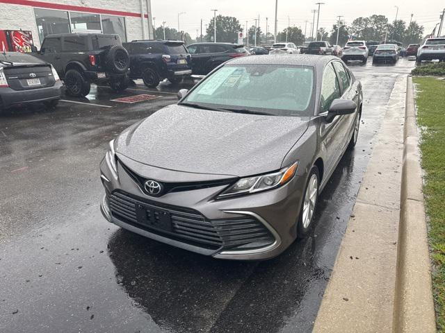 Photo of 2024 Predawn Gray Mica Toyota Camry