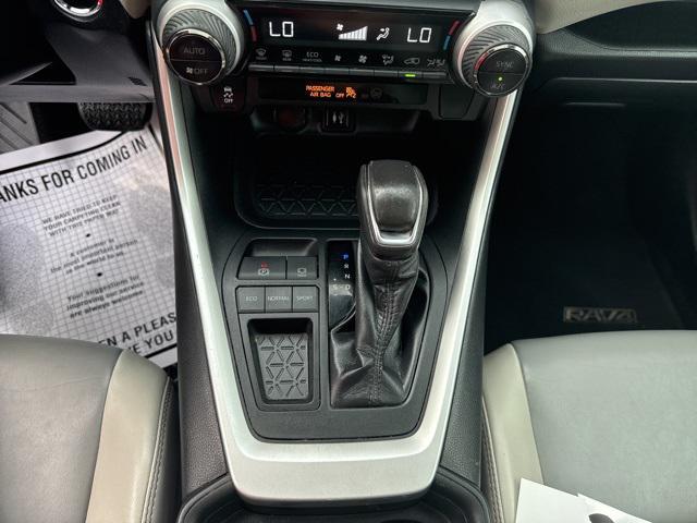 Photo of 2019 Silver Sky Metallic Toyota RAV4