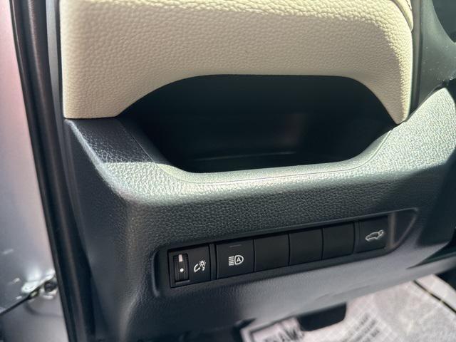 Photo of 2019 Silver Sky Metallic Toyota RAV4