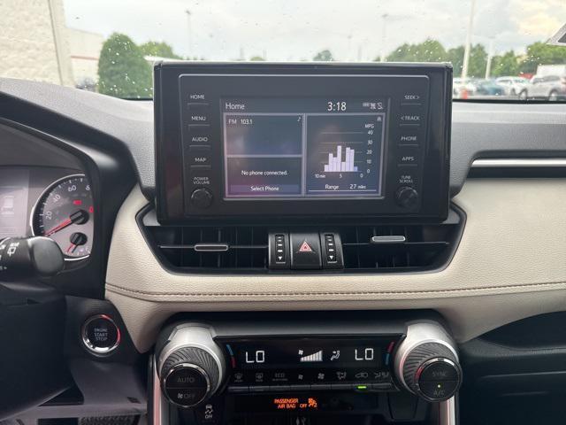 Photo of 2019 Silver Sky Metallic Toyota RAV4