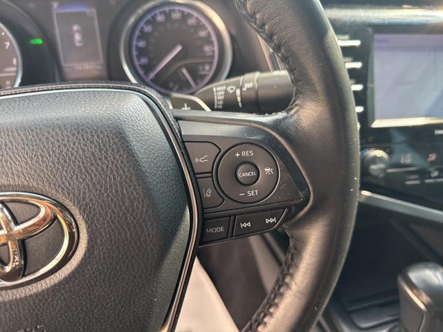 Photo of 2020 Midnight Black Metallic Toyota Camry