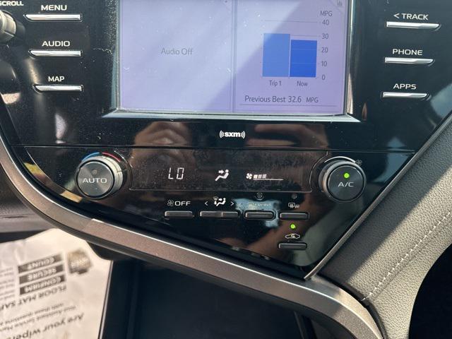 Photo of 2020 Midnight Black Metallic Toyota Camry