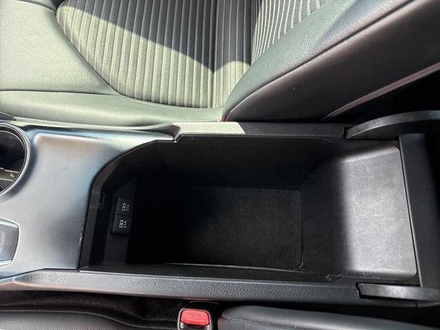 Photo of 2020 Midnight Black Metallic Toyota Camry