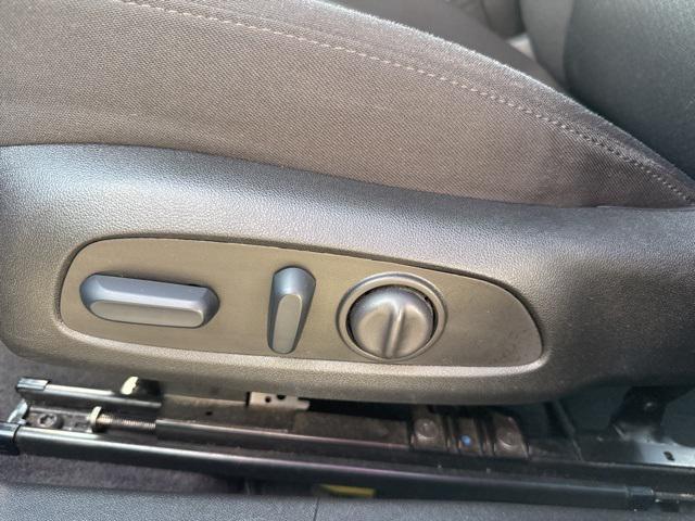 Photo of 2024 Mineral Gray Metallic Chevrolet Malibu