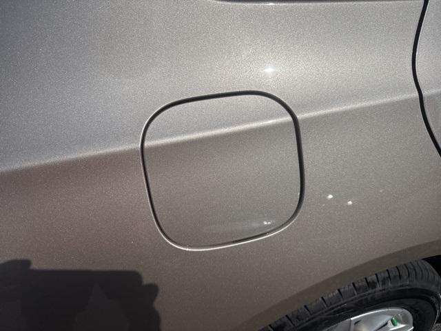 Photo of 2024 Mineral Gray Metallic Chevrolet Malibu