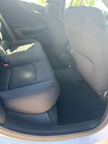 Photo of 2020 White Chevrolet Malibu