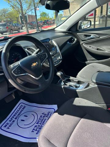 Photo of 2020 White Chevrolet Malibu