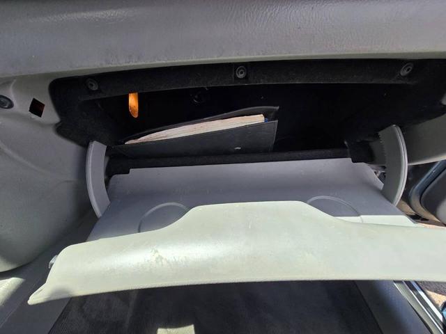 Photo of 2003 Pewter Volkswagen Passat
