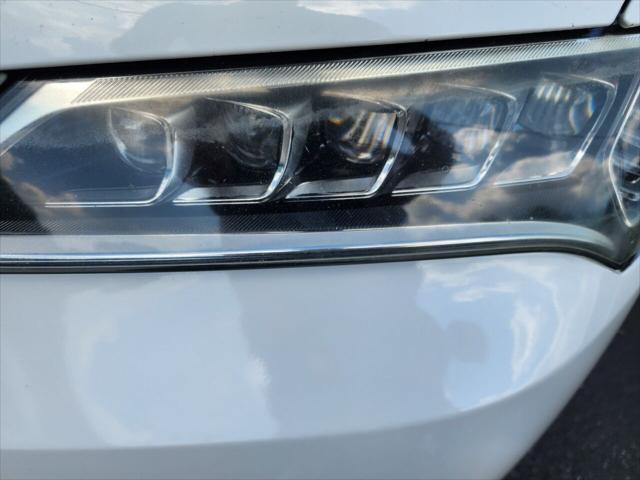 Photo of 2015 White Acura TLX