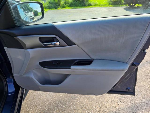 Photo of 2014 Blue Honda Accord
