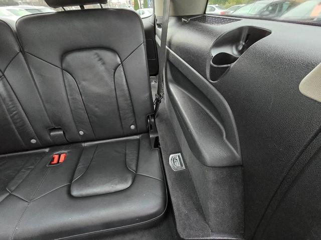 Photo of 2012 Silver Audi Q7