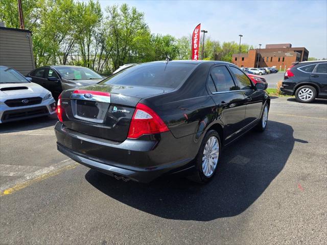Photo of 2012 Black Ford Fusion Hybrid