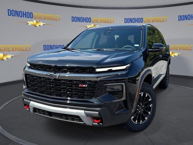 Photo of 2026 Mosaic Black Metallic Chevrolet Traverse