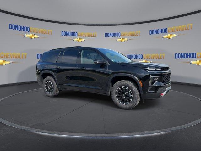Photo of 2026 Mosaic Black Metallic Chevrolet Traverse