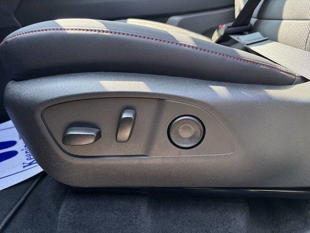 Photo of 2026 Mosaic Black Metallic Chevrolet Traverse