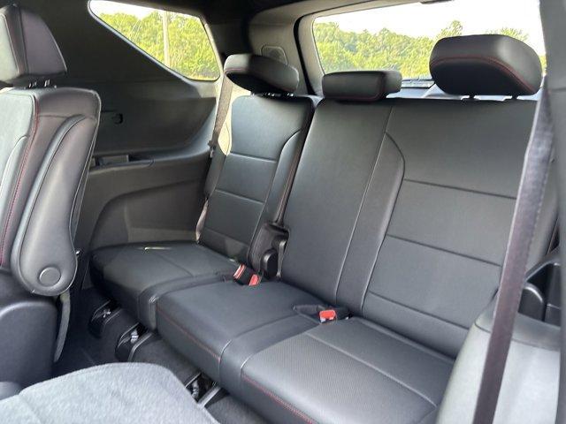 Photo of 2026 Mosaic Black Metallic Chevrolet Traverse