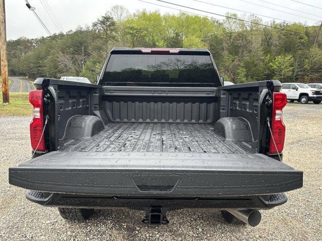 Photo of 2025 Black Chevrolet Silverado 2500