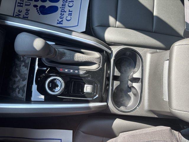 Photo of 2026 Summit White Chevrolet Colorado