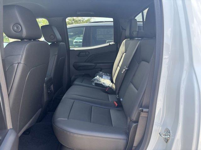 Photo of 2026 Summit White Chevrolet Colorado