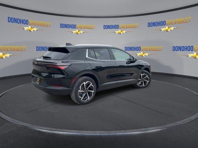 Photo of 2026 Black Chevrolet Equinox EV