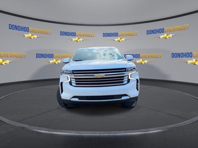 Photo of 2024 Summit White Chevrolet Tahoe