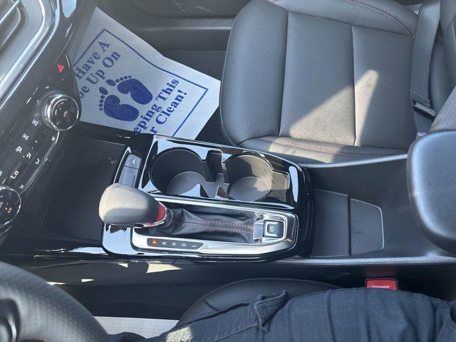 Photo of 2025 Summit White Chevrolet Trax