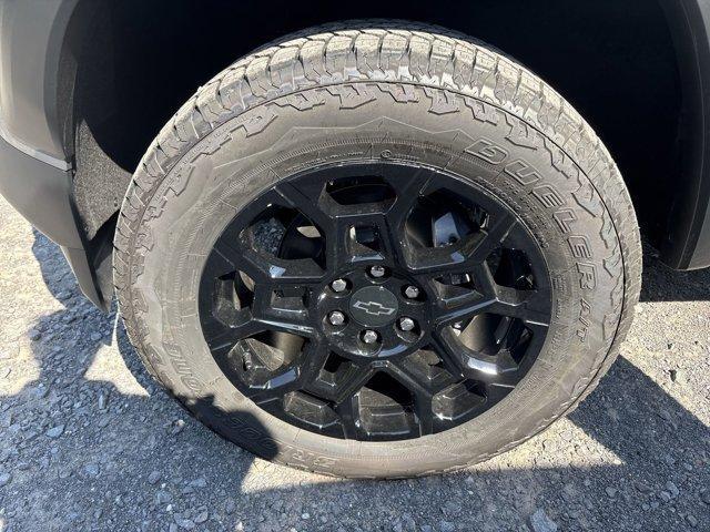 Photo of 2026 Sterling Gray Metallic Chevrolet Colorado